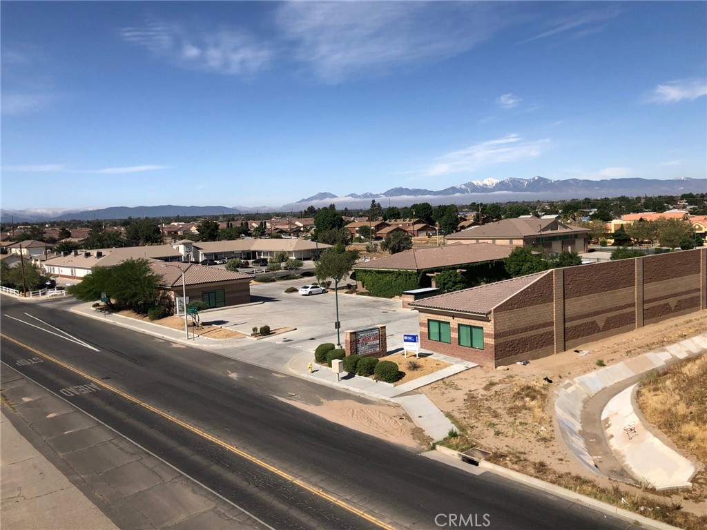 16490 Walnut Street Property Photo 11