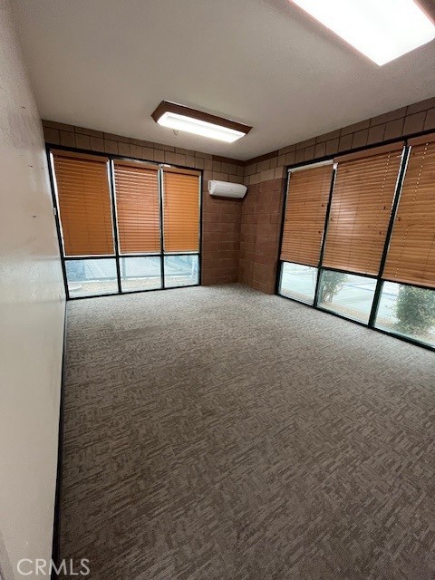 16490 Walnut Street Property Photo 18