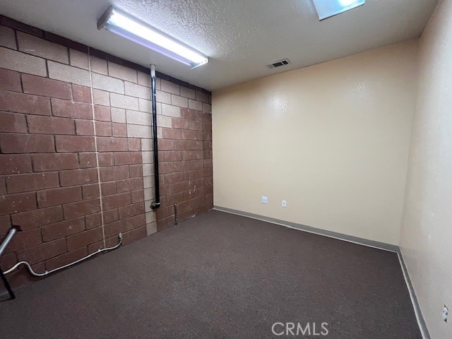 16490 Walnut Street Property Photo 25