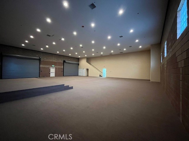 16490 Walnut Street Property Photo 29