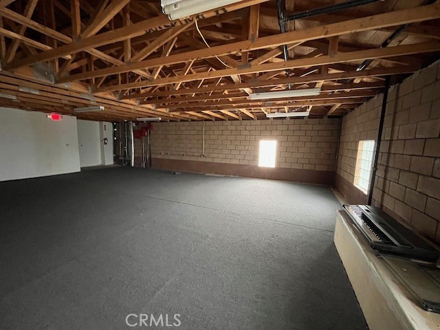 16490 Walnut Street Property Photo 32
