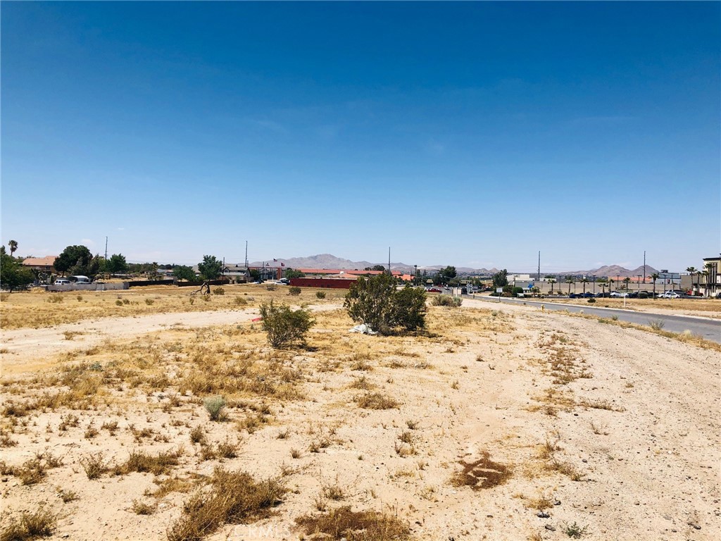 39914351 Jacaranda Avenue Property Photo 16
