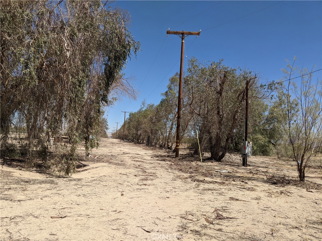 42797 Navajo Property Photo 1