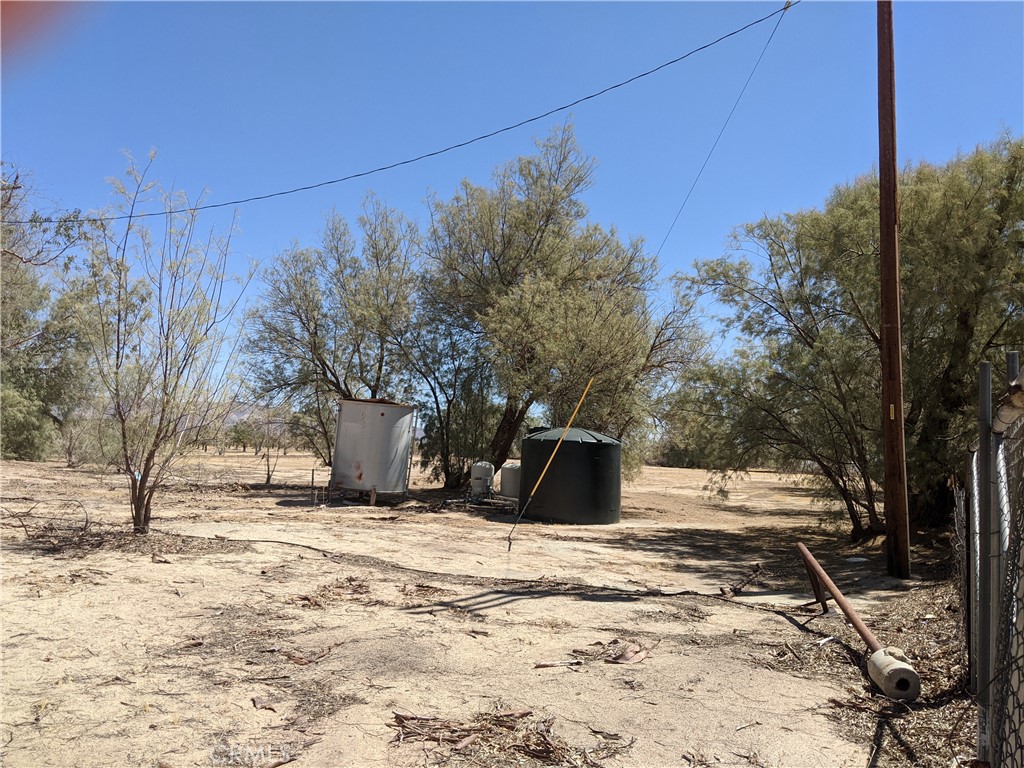 42797 Navajo Property Photo 2