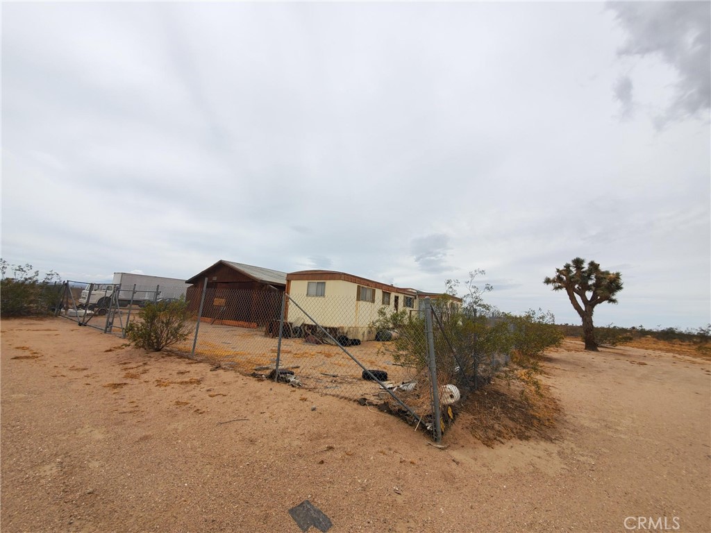 8746 Cactus Road Property Photo 8