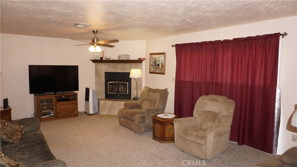 28280 Cochise Avenue Property Photo 5
