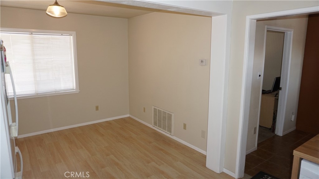 28280 Cochise Avenue Property Photo 7