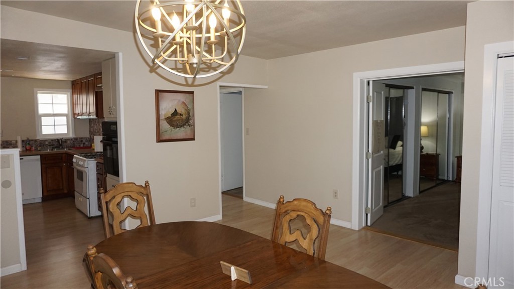 28280 Cochise Avenue Property Photo 9