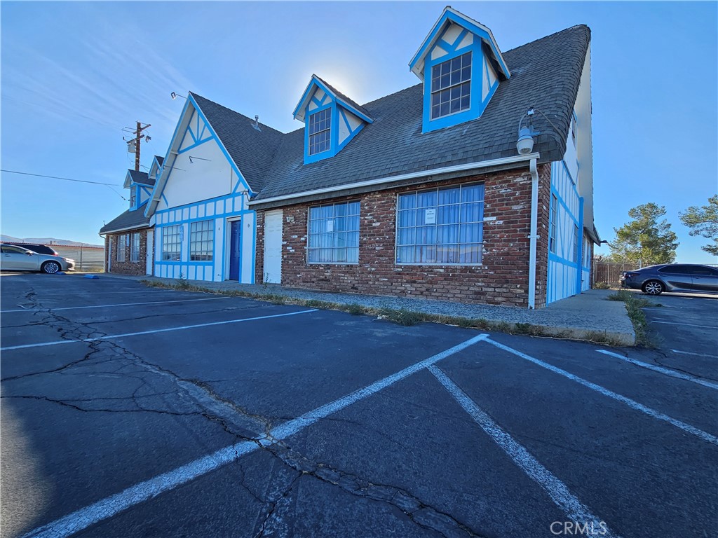 13535 John Glenn Road Property Photo 2
