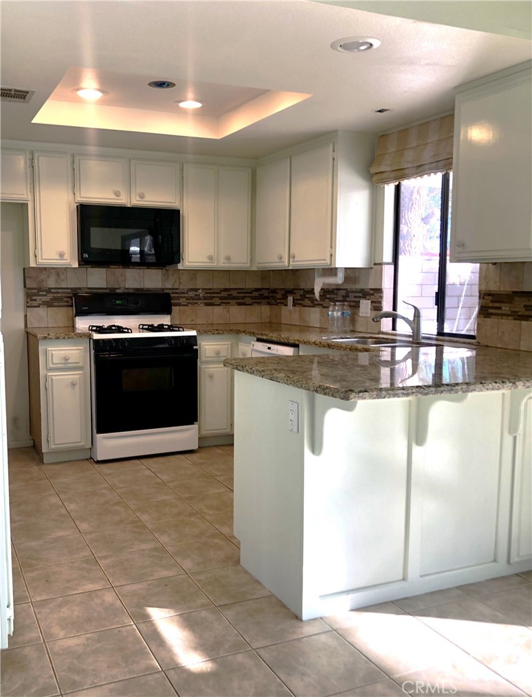 26959 Silver Lakes Property Photo 6