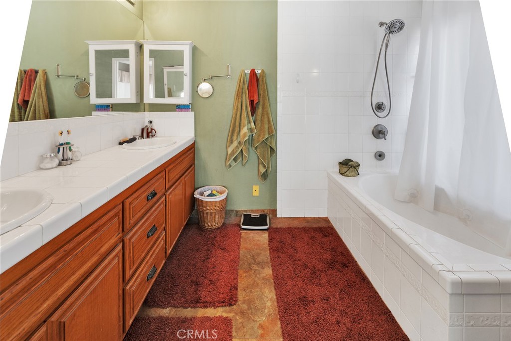 752 Central Lane Property Photo 28