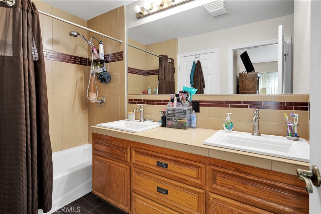 752 Central Lane Property Photo 34