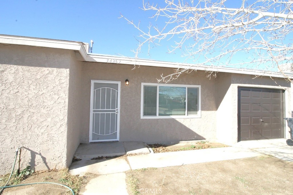 34262 Paris Street Property Photo 2
