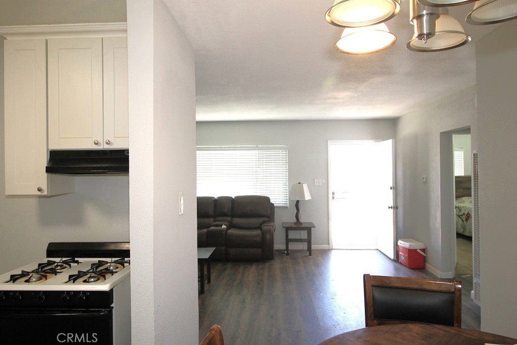 34262 Paris Street Property Photo 7