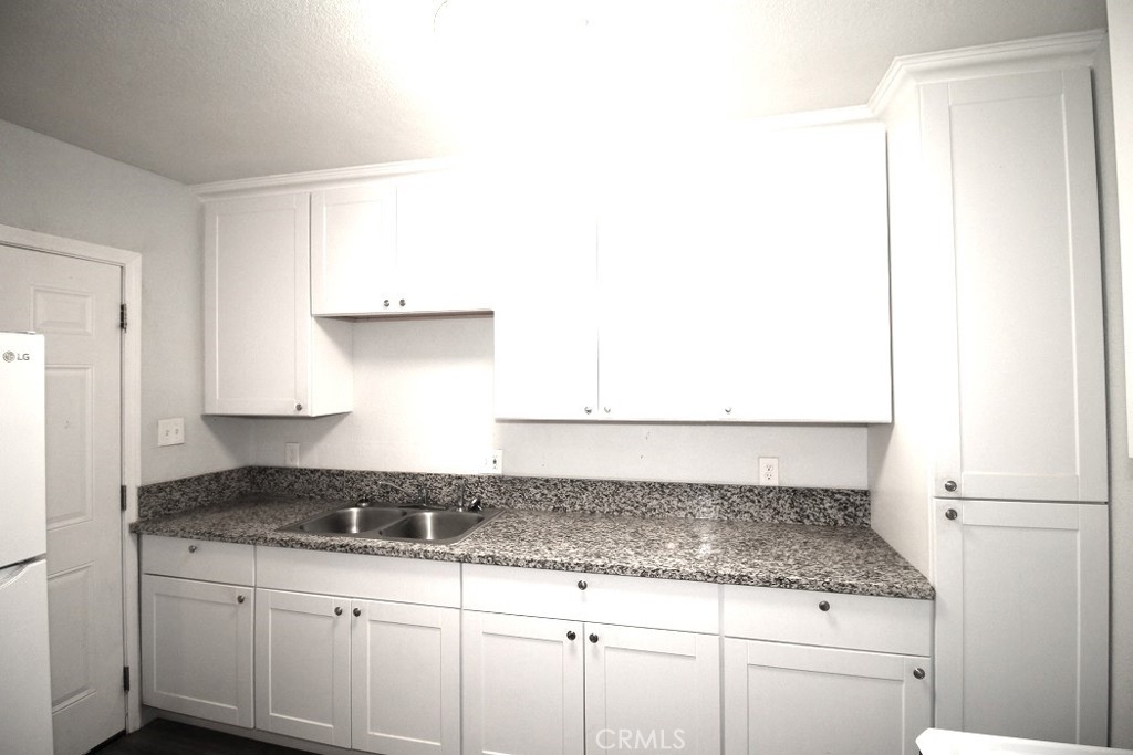 34262 Paris Street Property Photo 8