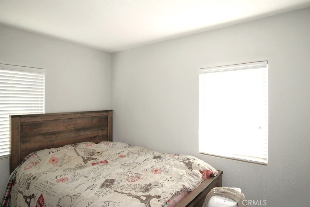 34262 Paris Street Property Photo 9