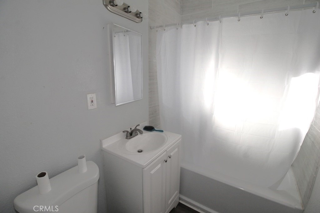 34262 Paris Street Property Photo 10