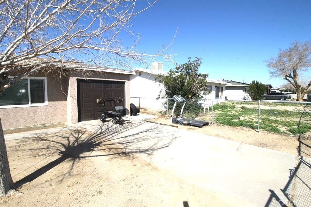 34262 Paris Street Property Photo 17