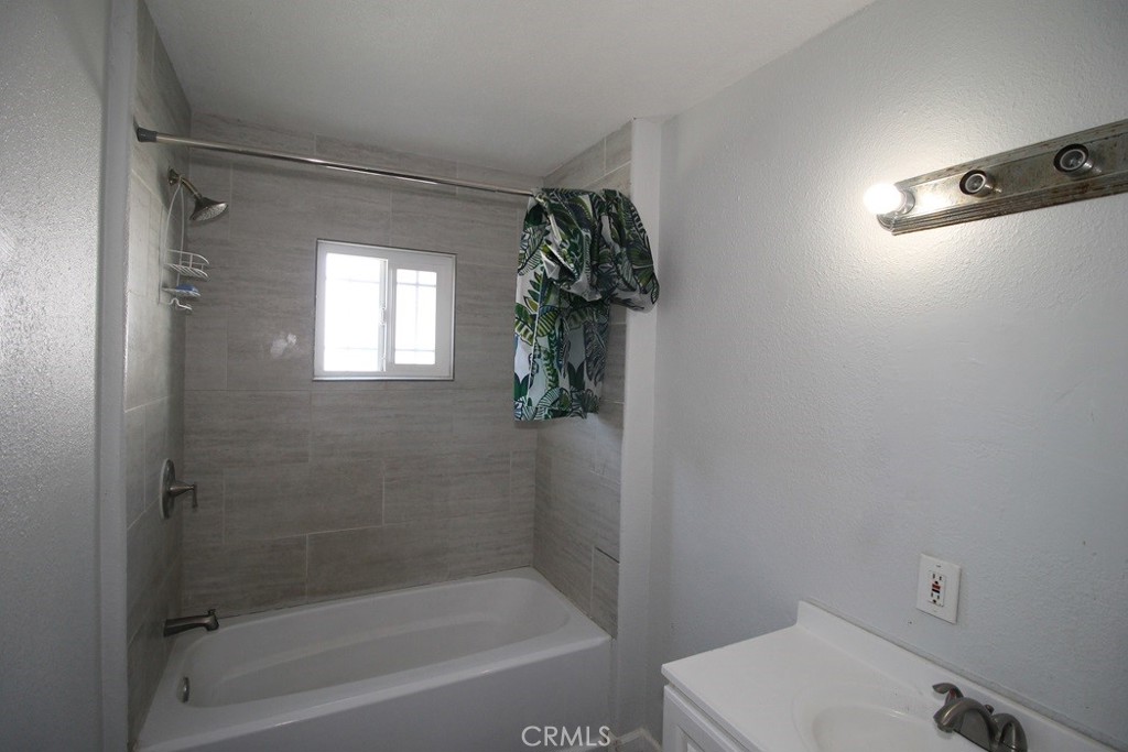 34262 Paris Street Property Photo 31