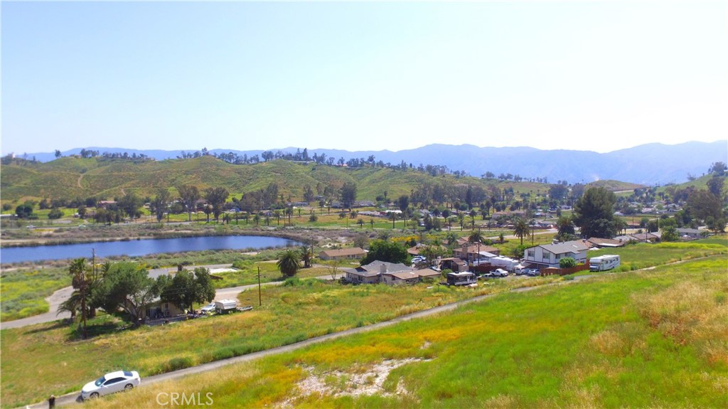 3783304 Turnbull Avenue Property Photo 1