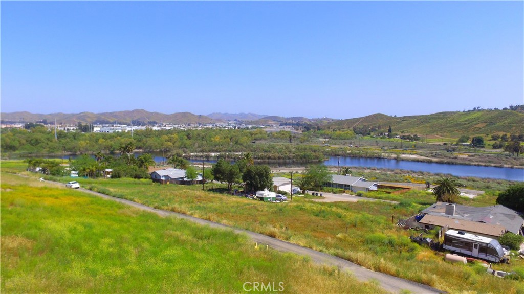 3783304 Turnbull Avenue Property Photo 7