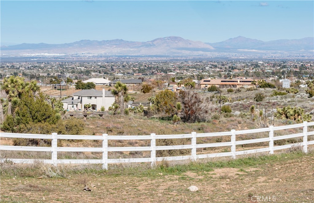 3 Cygnet Property Photo 1
