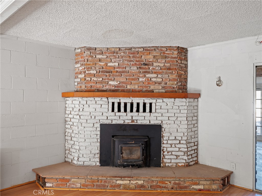 14950 Dakota Road Property Photo 10