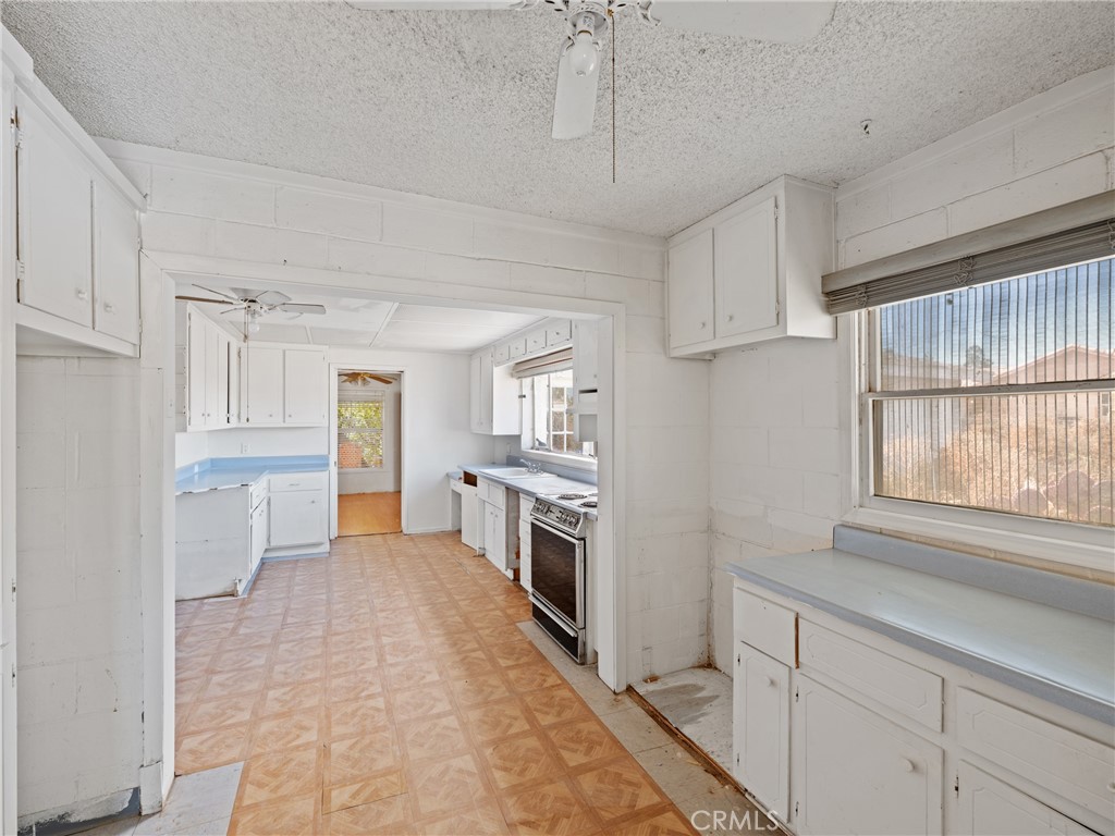 14950 Dakota Road Property Photo 15
