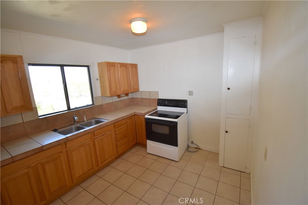 30389 Sutter Road Property Photo 4