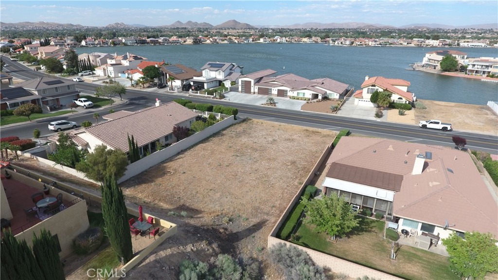 13800 Spring Valley Property Photo 1