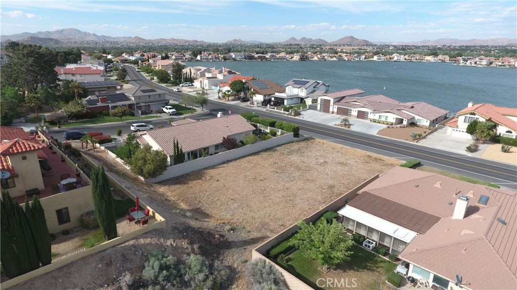 13800 Spring Valley Property Photo 11