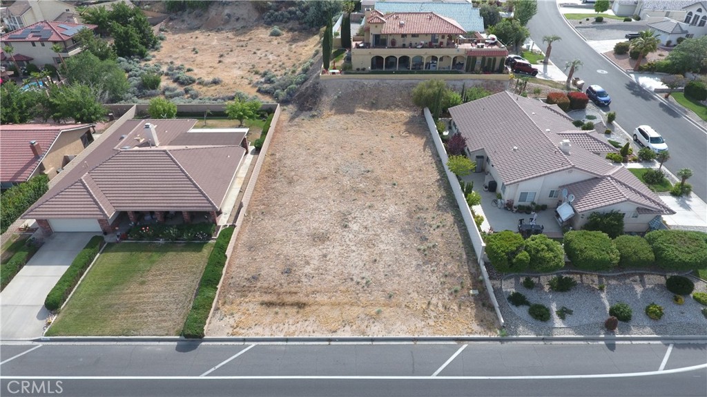 13800 Spring Valley Property Photo 13