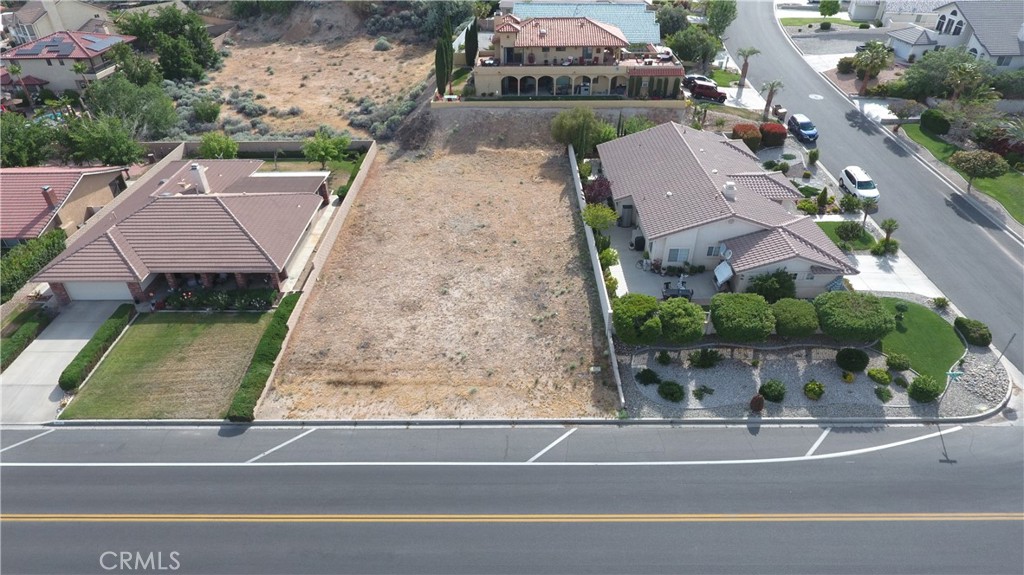 13800 Spring Valley Property Photo 15