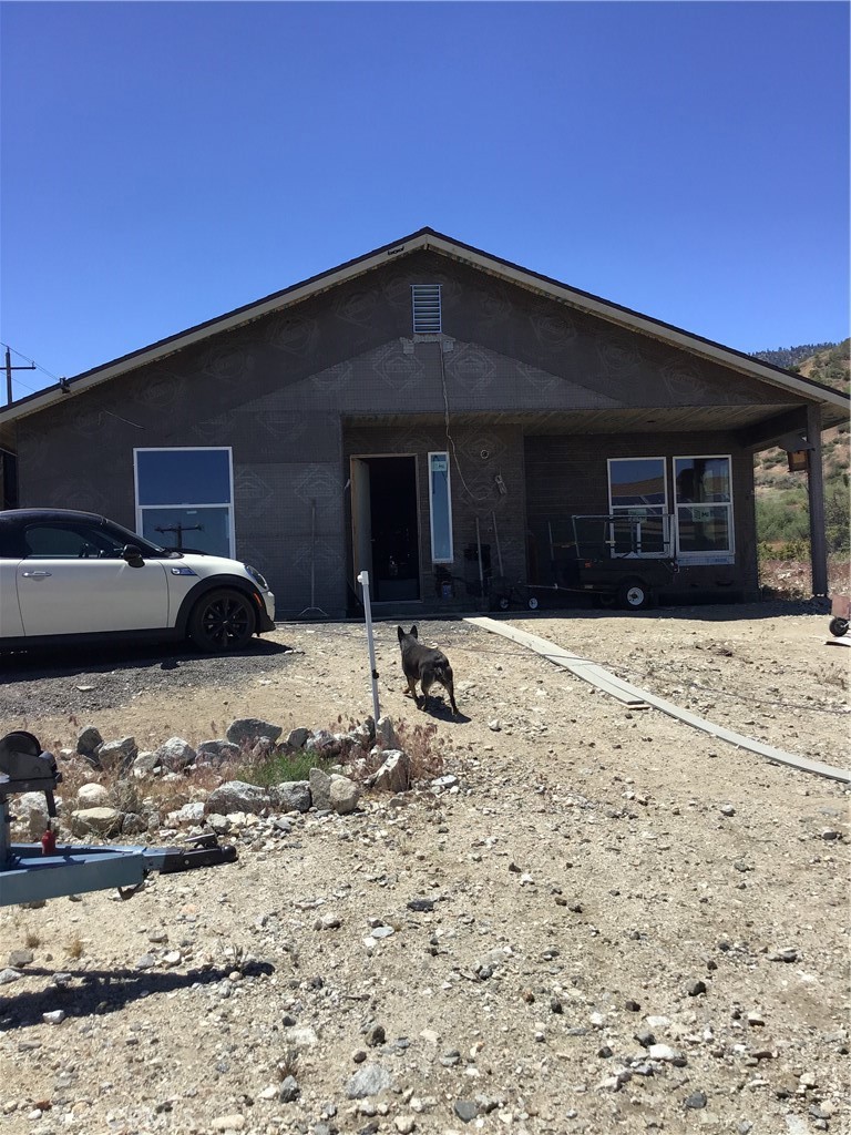 8590 Green Property Photo 1