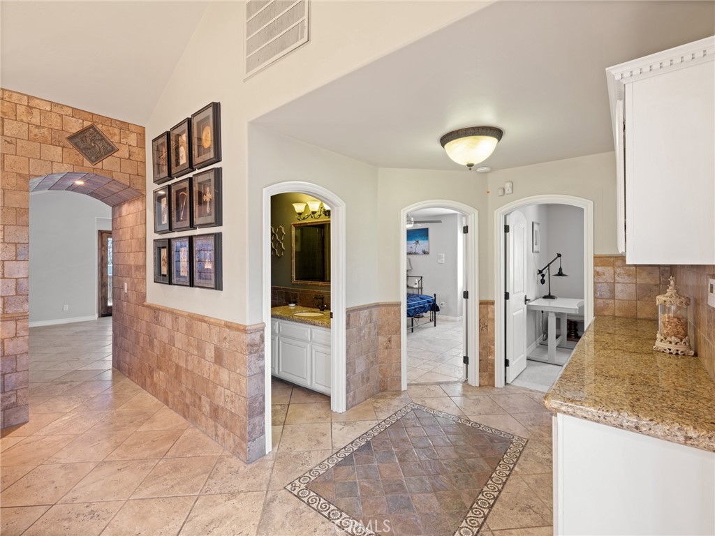18160 Harbor Drive Property Photo 32