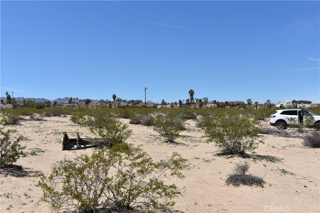0 07 Morongo Road Property Photo 8