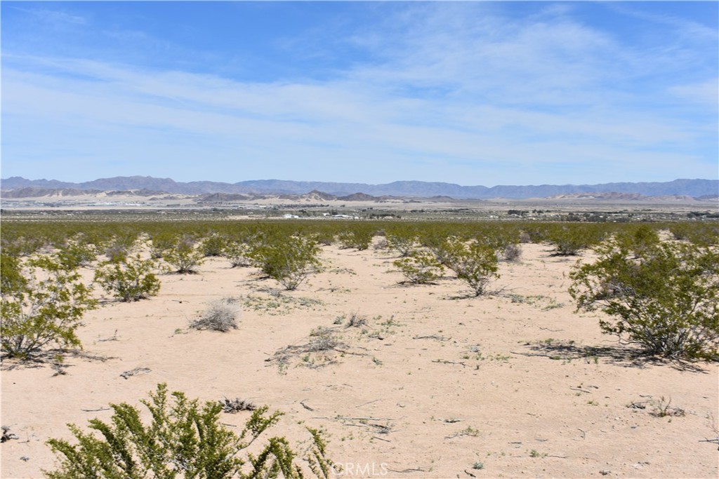 0 07 Morongo Road Property Photo 15