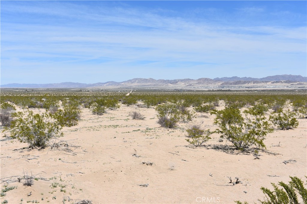 0 07 Morongo Road Property Photo 17