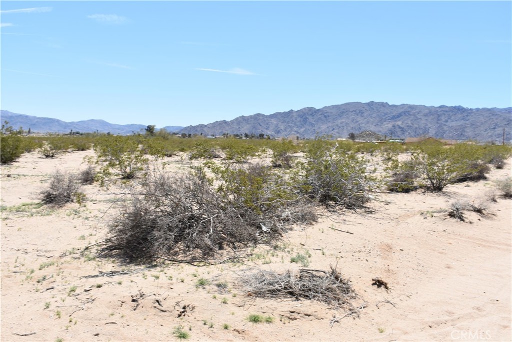 0 07 Morongo Road Property Photo 20