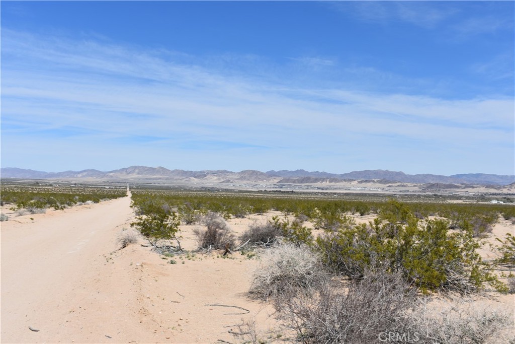 0 07 Morongo Road Property Photo 26