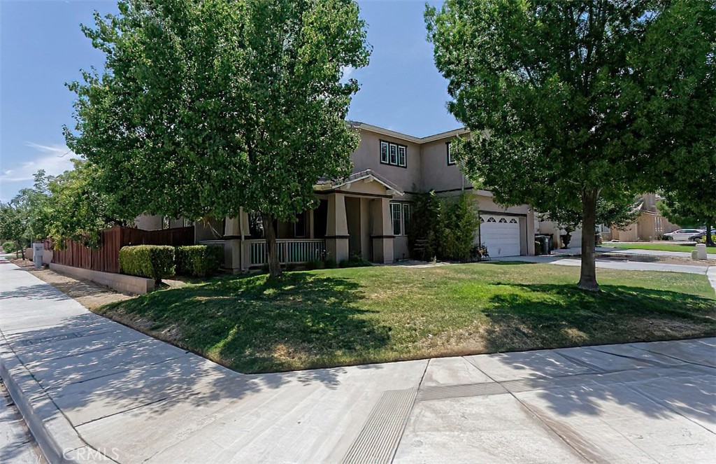 12381 Bali Street Property Photo