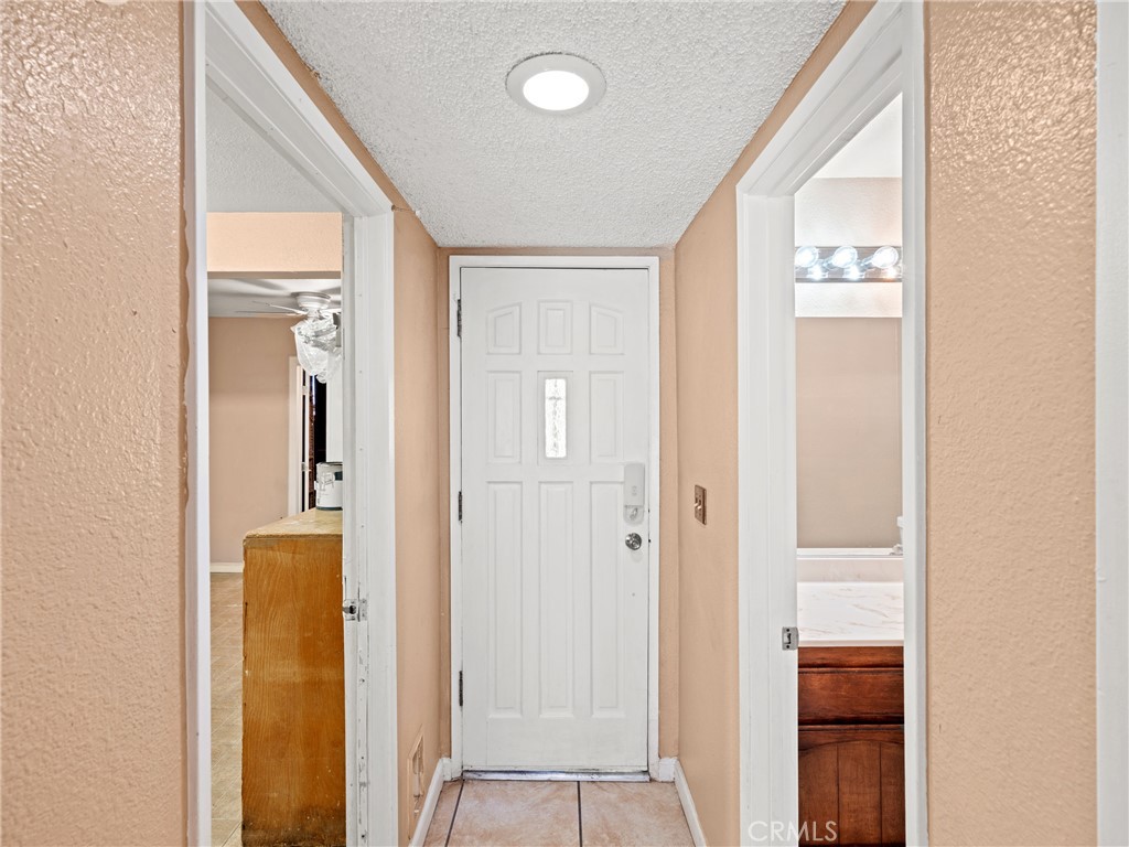 14736 Chaparral Lane 12 Property Photo 11