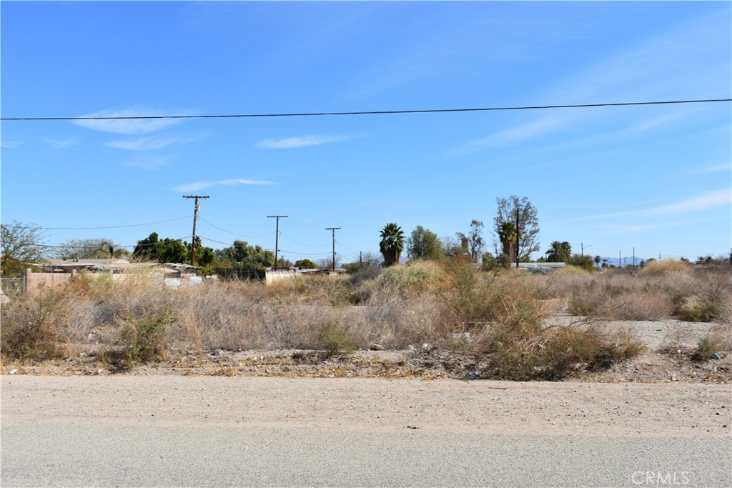 87227402 3 Broadway Property Photo 5