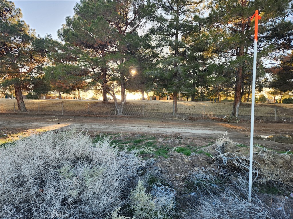 2 AC Near W Ave F8 Property Photo 1