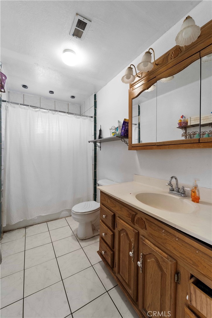 1221 Mirage Drive Property Photo 14