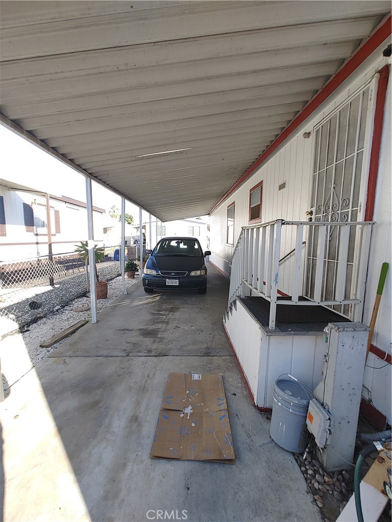 1855 E Riverside Dr 94 Property Photo 2