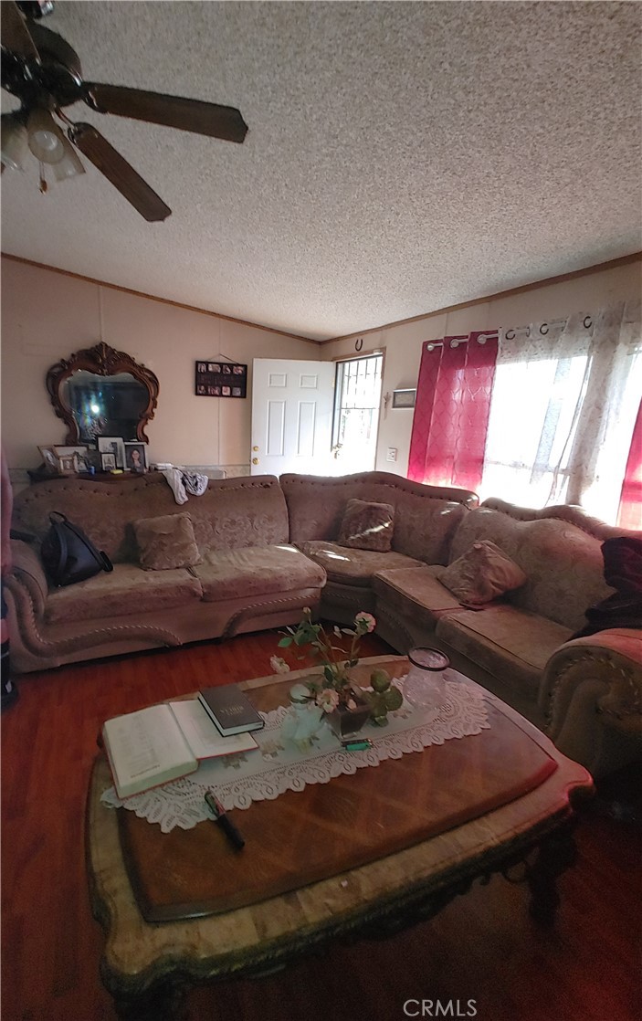 1855 E Riverside Dr 94 Property Photo 3