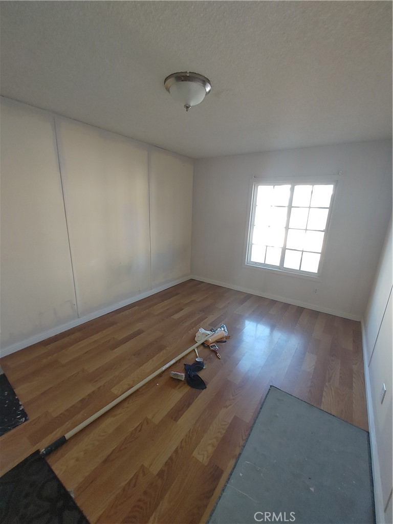 1855 E Riverside Dr 94 Property Photo 8