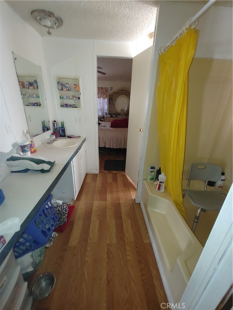 1855 E Riverside Dr 94 Property Photo 10