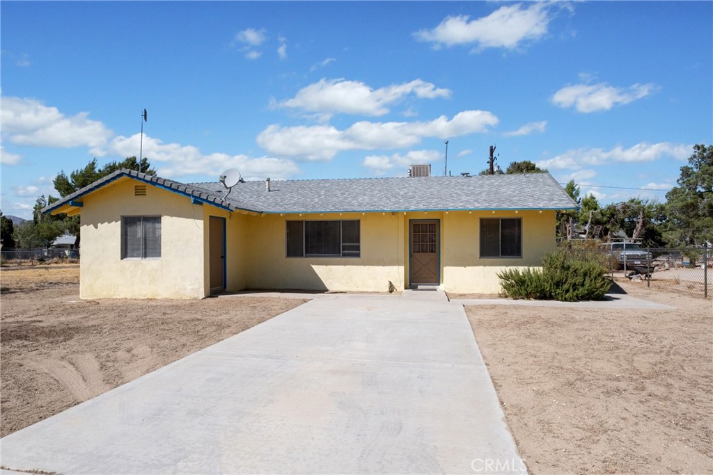 31252 Stanley Street Property Photo 1